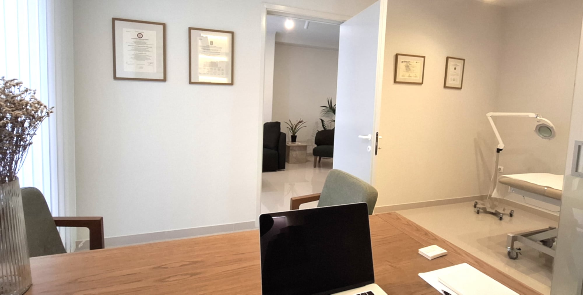 Ιατρείο γραφείο 3